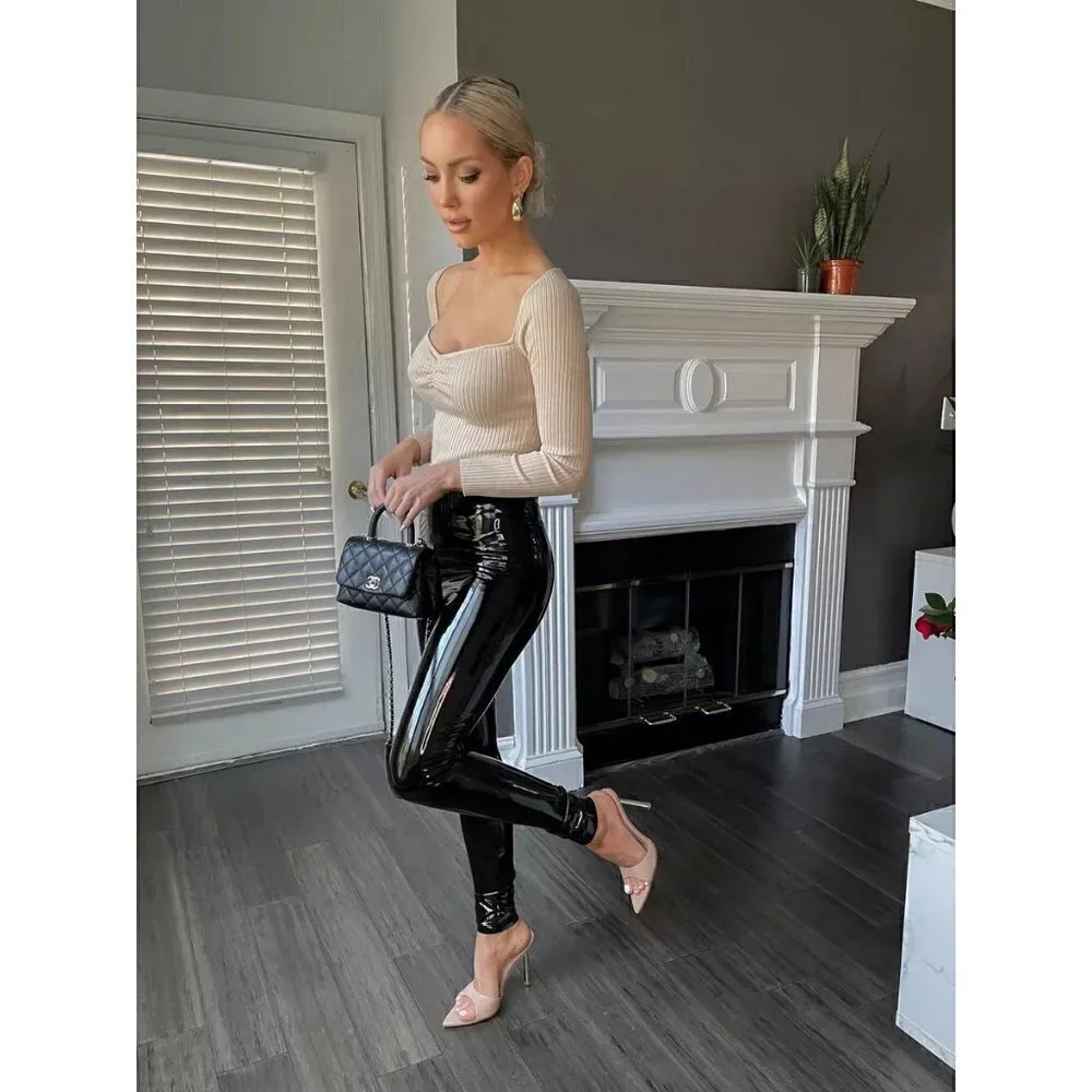 COMMANDO Control Top Faux Patent Leather Leggings in Black Size Small